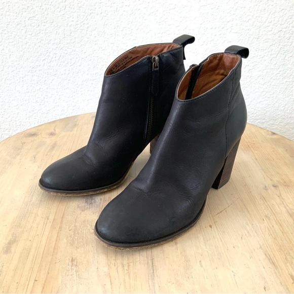 BP Lance, Leather, Block Heeled Booties, Sz 7.5 - Picture 1 of 8